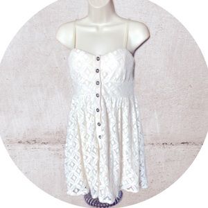 LACE BUTTON UP DRESS